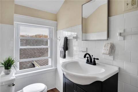 2 Shirley St, Warwick, RI 02888 photo 18