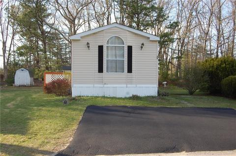 30 Torch Ln, Coventry, RI 02816 photo 2