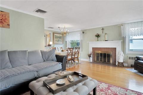 157 Lancaster Ave, Warwick, RI 02886 photo 10