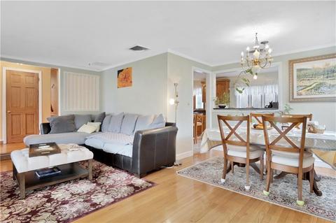 157 Lancaster Ave, Warwick, RI 02886 photo 11