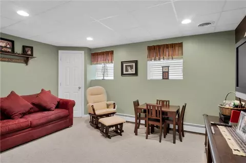 98 Getchell Ave, Woonsocket, RI 02895 photo 17