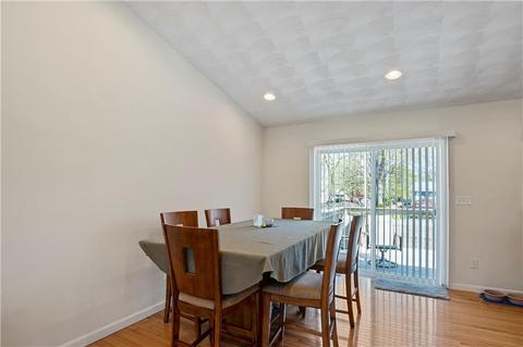 19 Dixie Ave, Warwick, RI 02889 photo 10