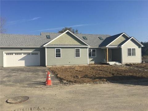 516 Lucille St, Woonsocket, RI 02895 photo 1