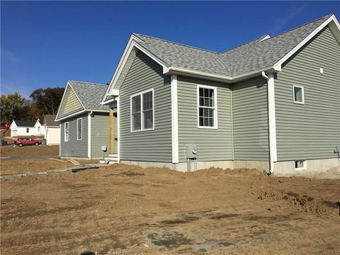 516 Lucille St, Woonsocket, RI 02895 photo 22