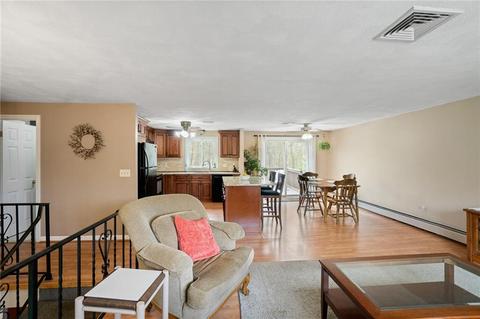 32 Crescendo Dr, Warwick, RI 02889 photo 16
