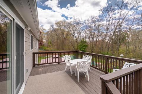32 Crescendo Dr, Warwick, RI 02889 photo 43