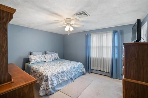 32 Crescendo Dr, Warwick, RI 02889 photo 7