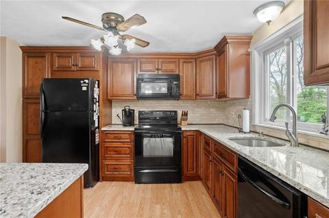 32 Crescendo Dr, Warwick, RI 02889 photo 22