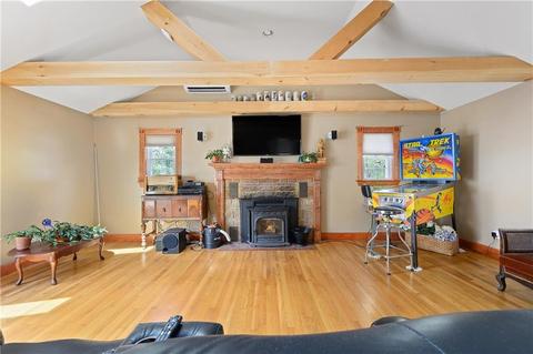 648 Prospect St, Woonsocket, RI 02895 photo 8