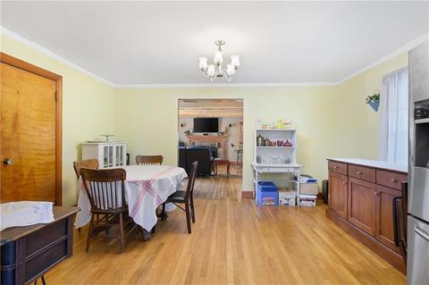 648 Prospect St, Woonsocket, RI 02895 photo 13