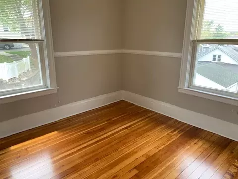 387 Vose St, Woonsocket, RI 02895 photo 8