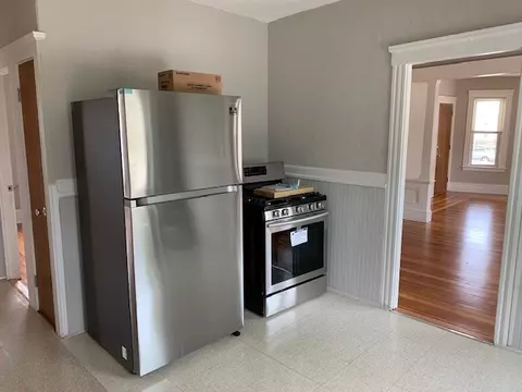 387 Vose St, Woonsocket, RI 02895 photo 4