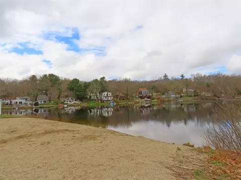 217 Shore Dr, Exeter, RI 02822 photo 19