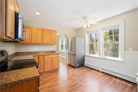 25 Silby St, Warwick, RI 02889 photo 11