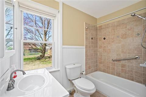 25 Silby St, Warwick, RI 02889 photo 15