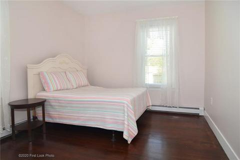 18 Elder Ave, East Providence, RI 02915 photo 12