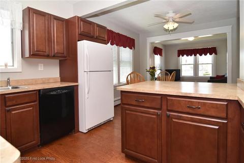 18 Elder Ave, East Providence, RI 02915 photo 10