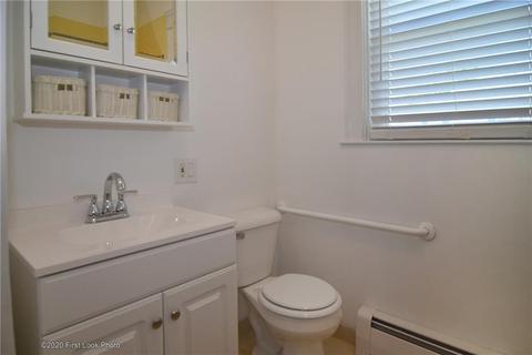 18 Elder Ave, East Providence, RI 02915 photo 13