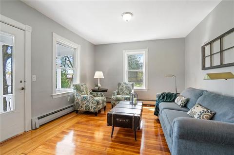 108 Chalapa Ave, Woonsocket, RI 02895 photo 13