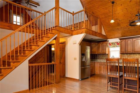 38 Dudley St, Woonsocket, RI 02895 photo 2
