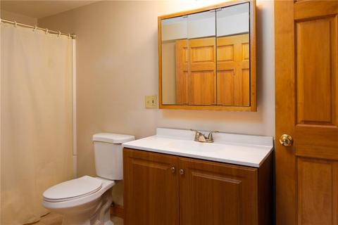 38 Dudley St, Woonsocket, RI 02895 photo 7
