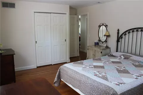 424 Algonquin Dr, Warwick, RI 02888 photo 22