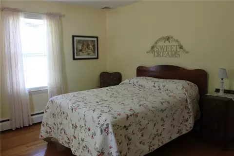 424 Algonquin Dr, Warwick, RI 02888 photo 25