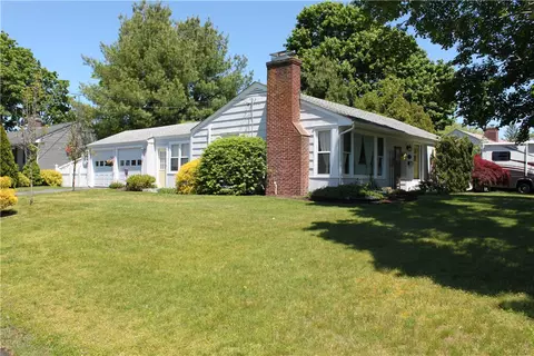 424 Algonquin Dr, Warwick, RI 02888 photo 29