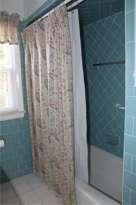 424 Algonquin Dr, Warwick, RI 02888 photo 18