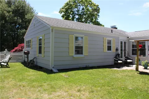 424 Algonquin Dr, Warwick, RI 02888 photo 39