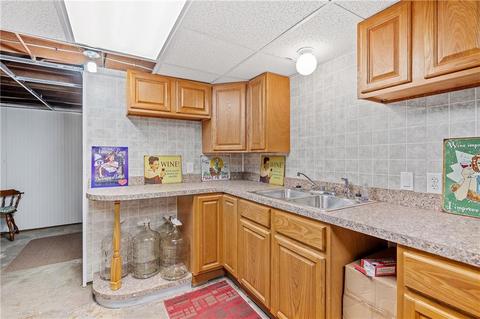2 Elmdale Ave, Warwick, RI 02889 photo 21
