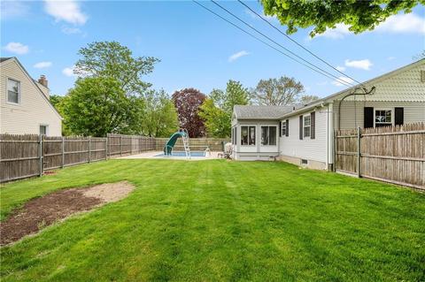 2 Elmdale Ave, Warwick, RI 02889 photo 31
