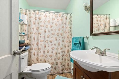 497 Jillson Ave, Woonsocket, RI 02895 photo 10