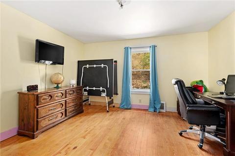497 Jillson Ave, Woonsocket, RI 02895 photo 8