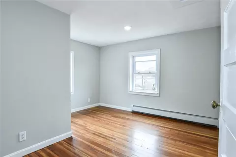 259 Long St, Warwick, RI 02886 photo 21