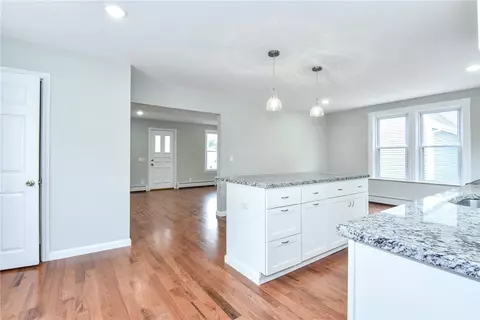 259 Long St, Warwick, RI 02886 photo 1