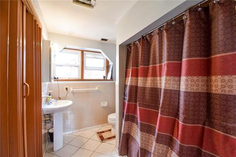 146 Graystone St, Warwick, RI 02886 photo 33