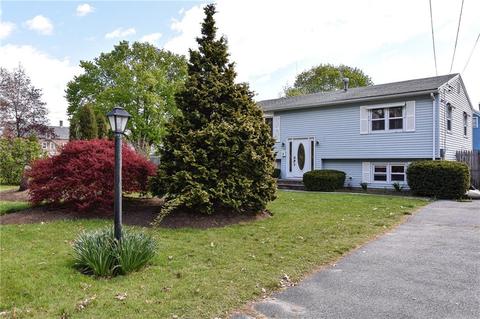 146 Graystone St, Warwick, RI 02886 photo 5