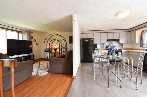 146 Graystone St, Warwick, RI 02886 photo 14