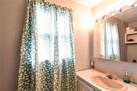 146 Graystone St, Warwick, RI 02886 photo 25