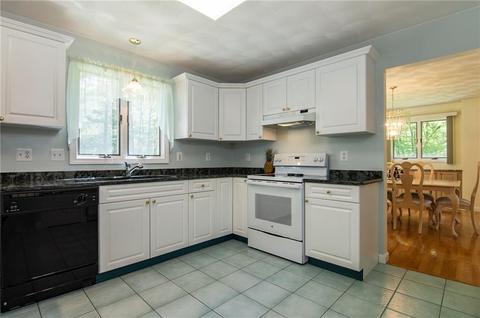 63 Tarklin Rd, Chepachet, RI 02814 photo 8