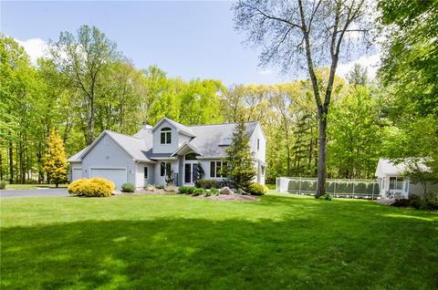 63 Tarklin Rd, Chepachet, RI 02814 photo 5