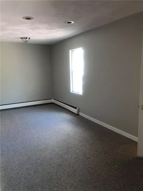 86 Adelaide Ave, Warwick, RI 02886 photo 14