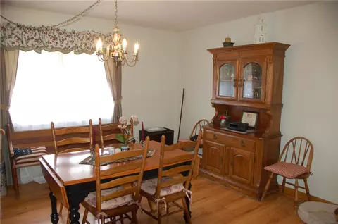 16 Spencer Dr, Westerly, RI 02891 photo 4