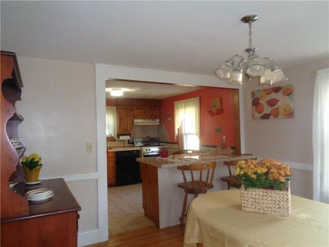 93 Mayfair Rd, Warwick, RI 02888 photo 10