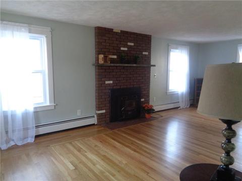 93 Mayfair Rd, Warwick, RI 02888 photo 6