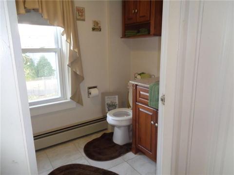 93 Mayfair Rd, Warwick, RI 02888 photo 20