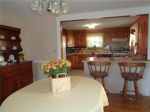 93 Mayfair Rd, Warwick, RI 02888 photo 9