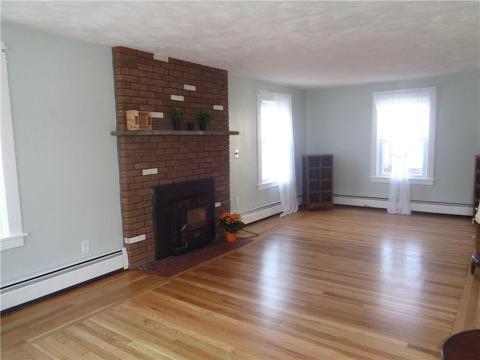 93 Mayfair Rd, Warwick, RI 02888 photo 5