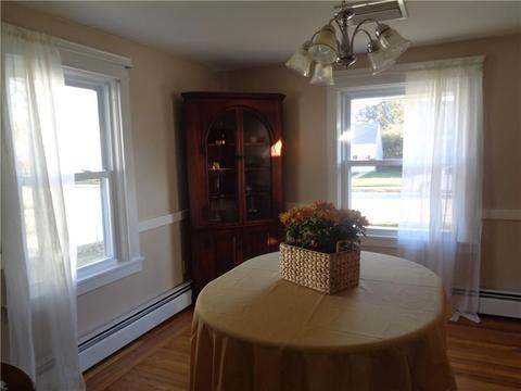 93 Mayfair Rd, Warwick, RI 02888 photo 8